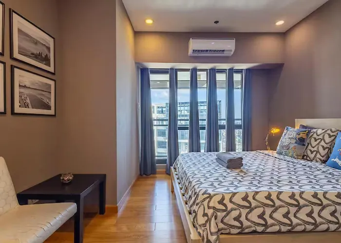 Holiday home Versace-inspired Milano Residences