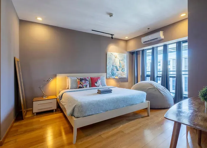 Holiday home Versace-inspired Milano Residences