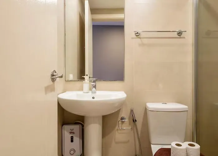 Holiday home Versace-inspired Milano Residences Manila